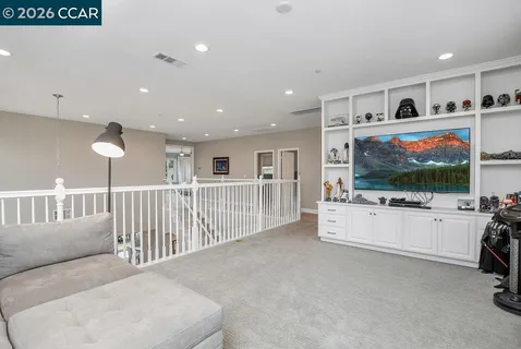 $1,050,000 | 5449 Mountain Rdg Way, Antioch, CA 94531