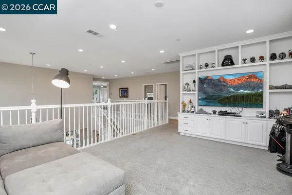 $1,050,000 | 5449 Mountain Rdg Way, Antioch, CA 94531