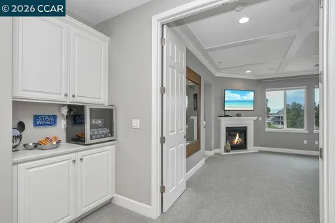 $1,050,000 | 5449 Mountain Rdg Way, Antioch, CA 94531