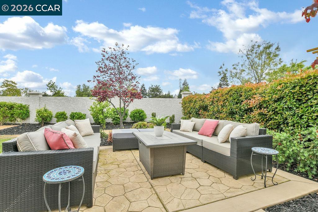 5449 Mountain Rdg Way Antioch, CA 94531 - Photo 39 of 43