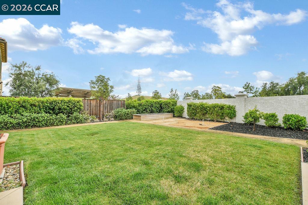 5449 Mountain Rdg Way Antioch, CA 94531 - Photo 40 of 43