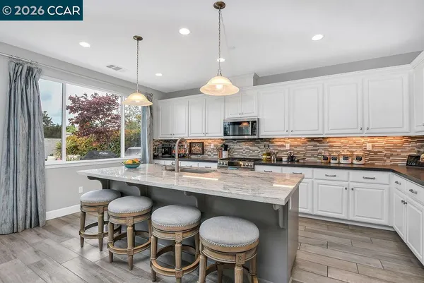 $1,050,000 | 5449 Mountain Rdg Way, Antioch, CA 94531