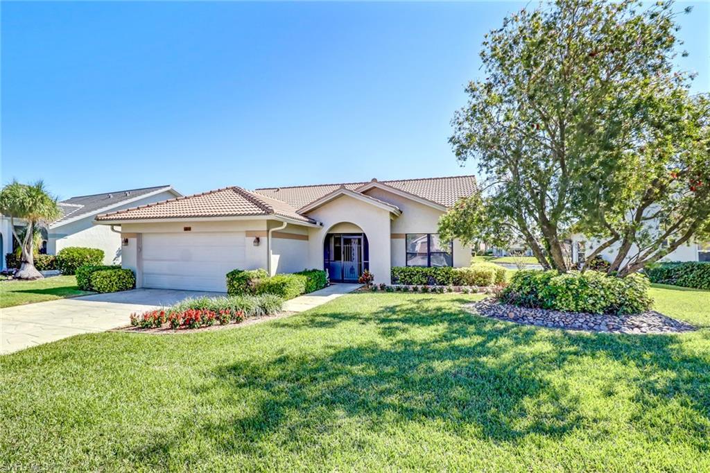 391 Kings Way Naples, FL 34104 - Photo 1 of 25 Gallery Image 1