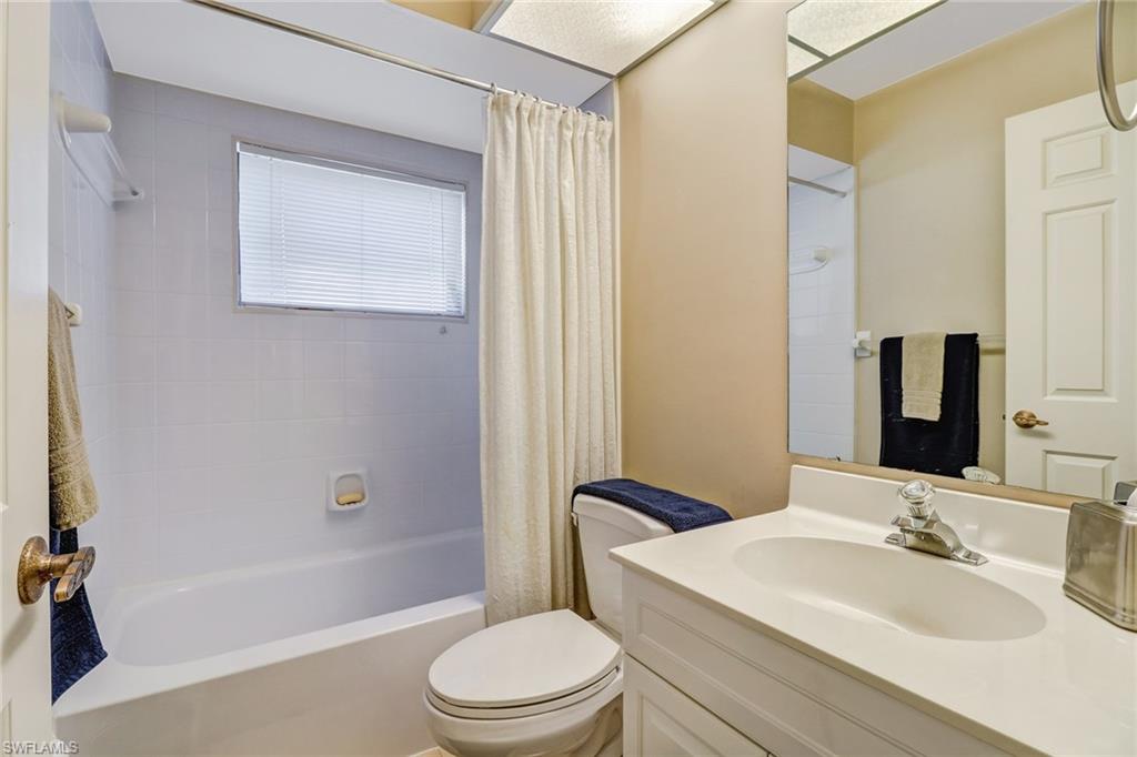 391 Kings Way Naples, FL 34104 - Photo 19 of 25 Gallery Image 19