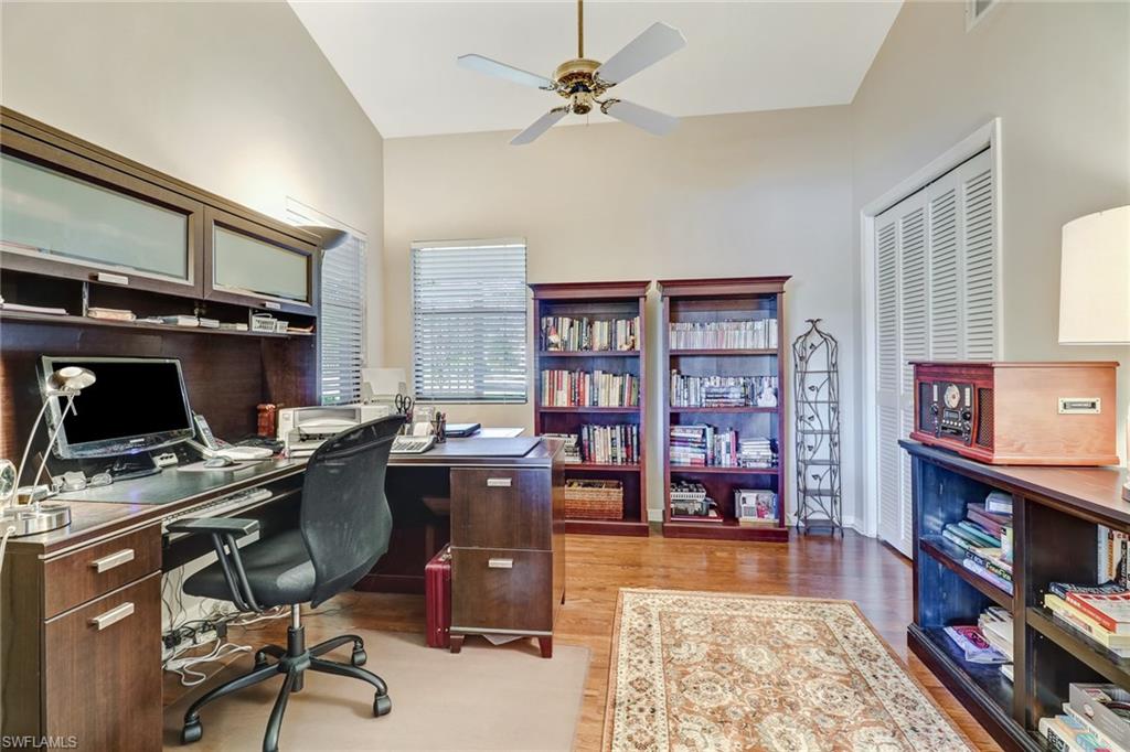 391 Kings Way Naples, FL 34104 - Photo 20 of 25 Gallery Image 20