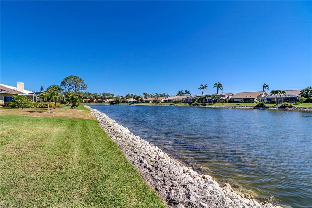 391 Kings Way Naples, FL 34104 - Photo 24 of 25 Gallery Image 24