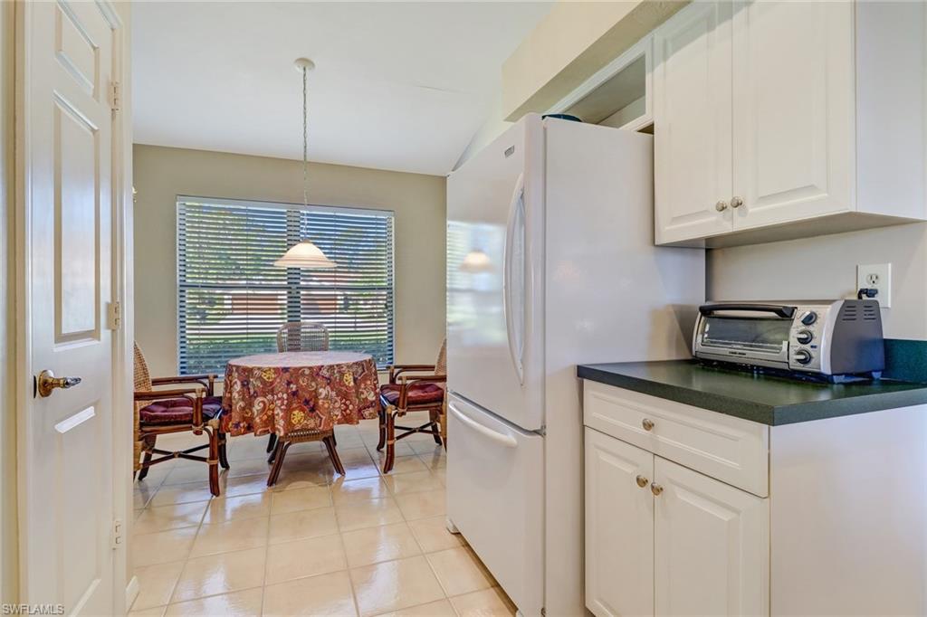 391 Kings Way Naples, FL 34104 - Photo 6 of 25 Gallery Image 6
