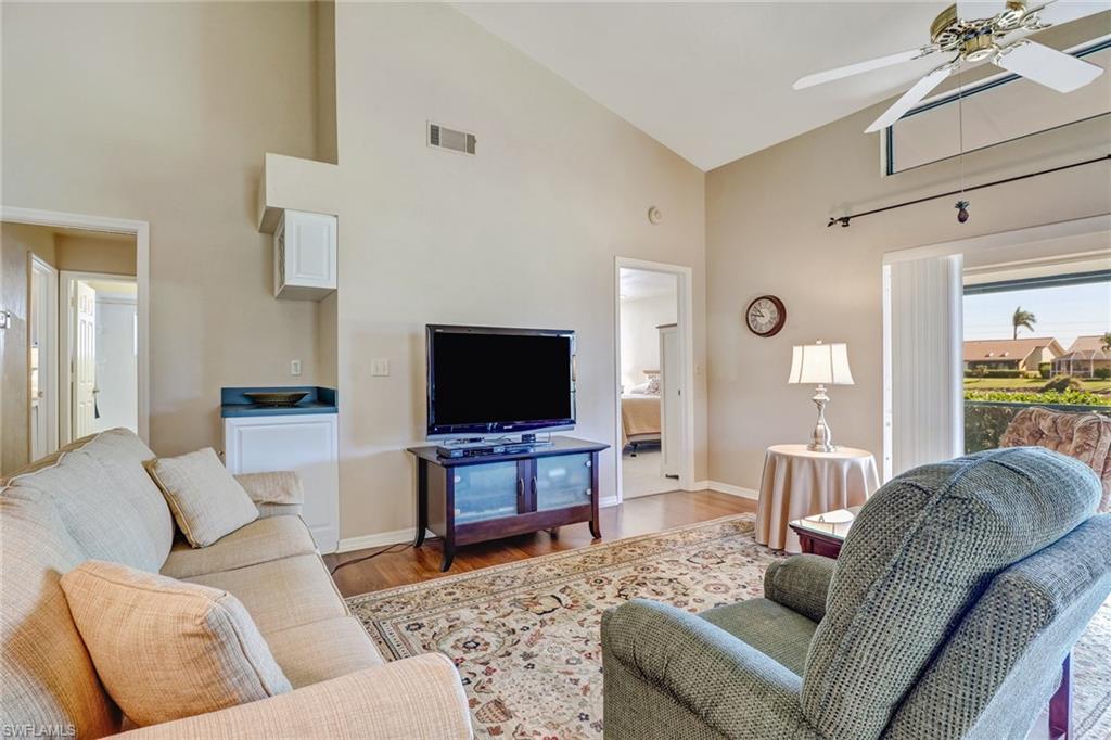 391 Kings Way Naples, FL 34104 - Photo 8 of 25 Gallery Image 8