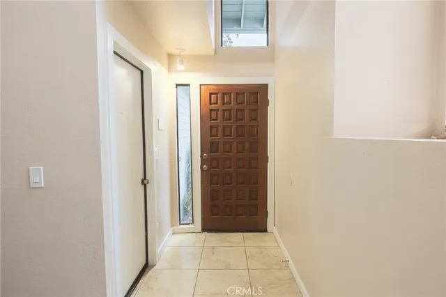 a view of entryway with white walls