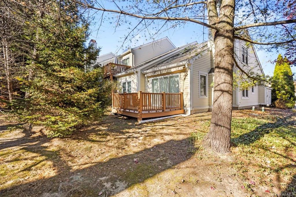 1 Chadwick Court Fishkill, NY 12524 - Photo 29 of 35