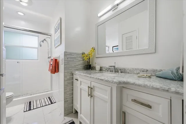 $829,000 | 1431 South Ocean Boulevard, Unit 55, Lauderdale-by-the-Sea, FL 33062