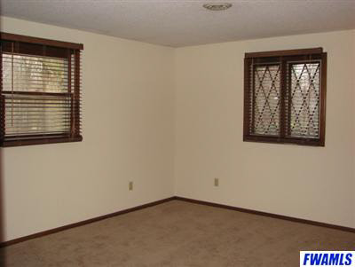 3326 Butler Court Fort Wayne, IN 46808 - Photo 11 of 17 Gallery Image 11