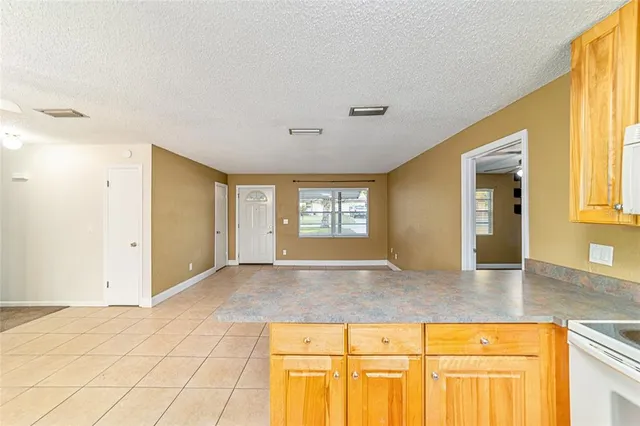 $1,800 | 3342 Southeast 12th Street, Ocala, FL 34471