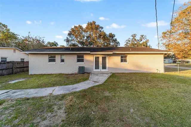 $1,800 | 3342 Southeast 12th Street, Ocala, FL 34471