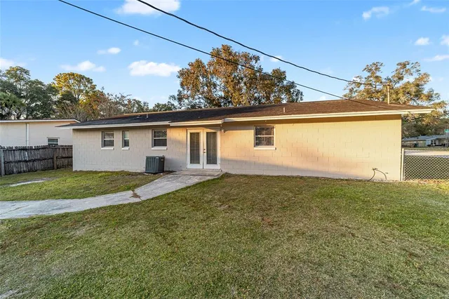 $1,800 | 3342 Southeast 12th Street, Ocala, FL 34471