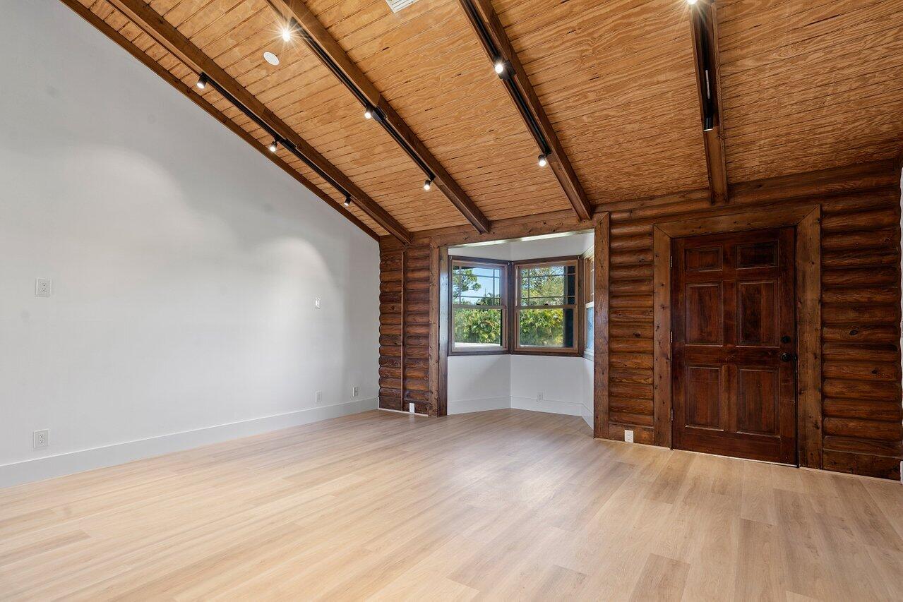 4963 Bonanza Road Lake Worth, FL 33467 - Photo 8 of 27 007-4963BonanzaRoad-LakeWorth-FL-33467-S