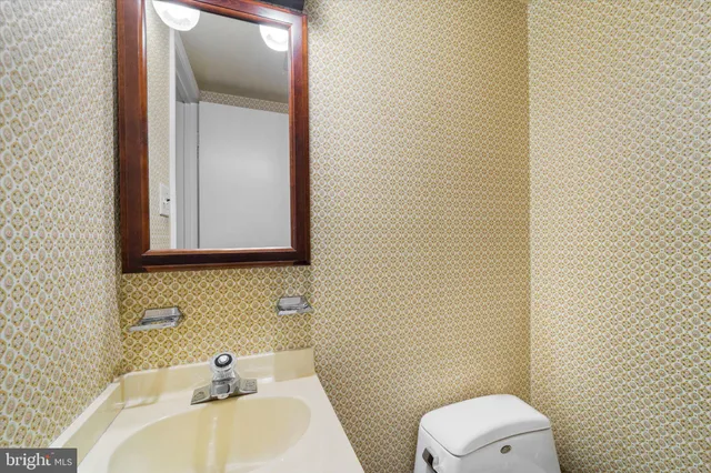 $760,000 | 3209 Armory Court, Fairfax, VA 22030