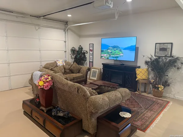 $15,000 | 13689 Farm To Market Road 1283, Unit 2, Mico, TX 78056