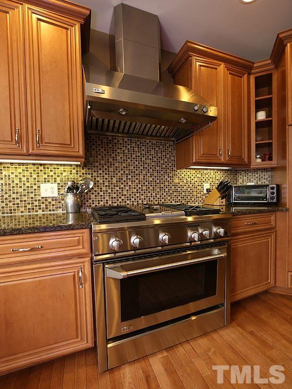 11558 Auldbury Way Raleigh, NC 27617 - Photo 13 of 25 Gallery Image 13