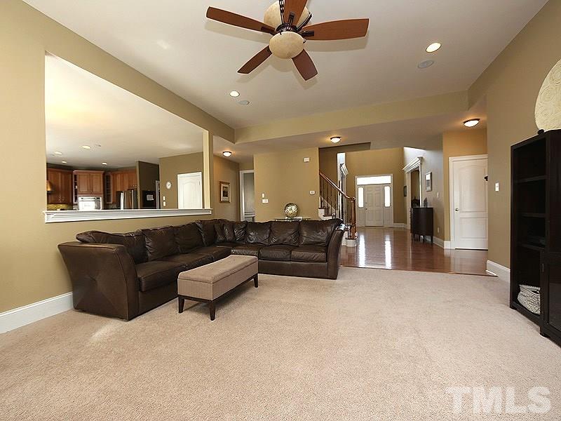 11558 Auldbury Way Raleigh, NC 27617 - Photo 9 of 25 Gallery Image 9
