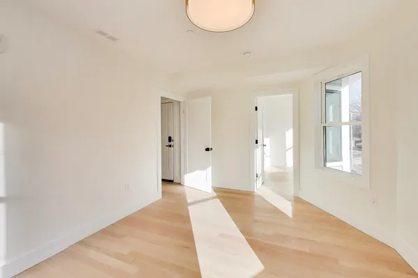 $3,900 | 2195 Dorchester Avenue, Unit 2, Boston, MA 02124