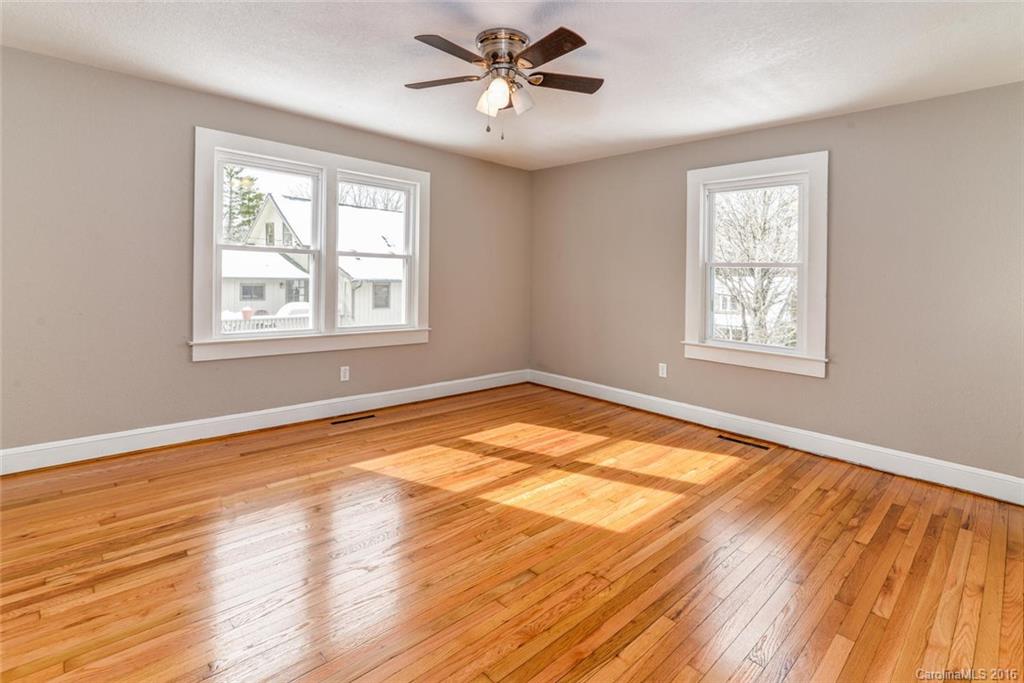 6 Fair Oaks Road Arden, NC 28704 - Photo 17 of 22 Gallery Image 17