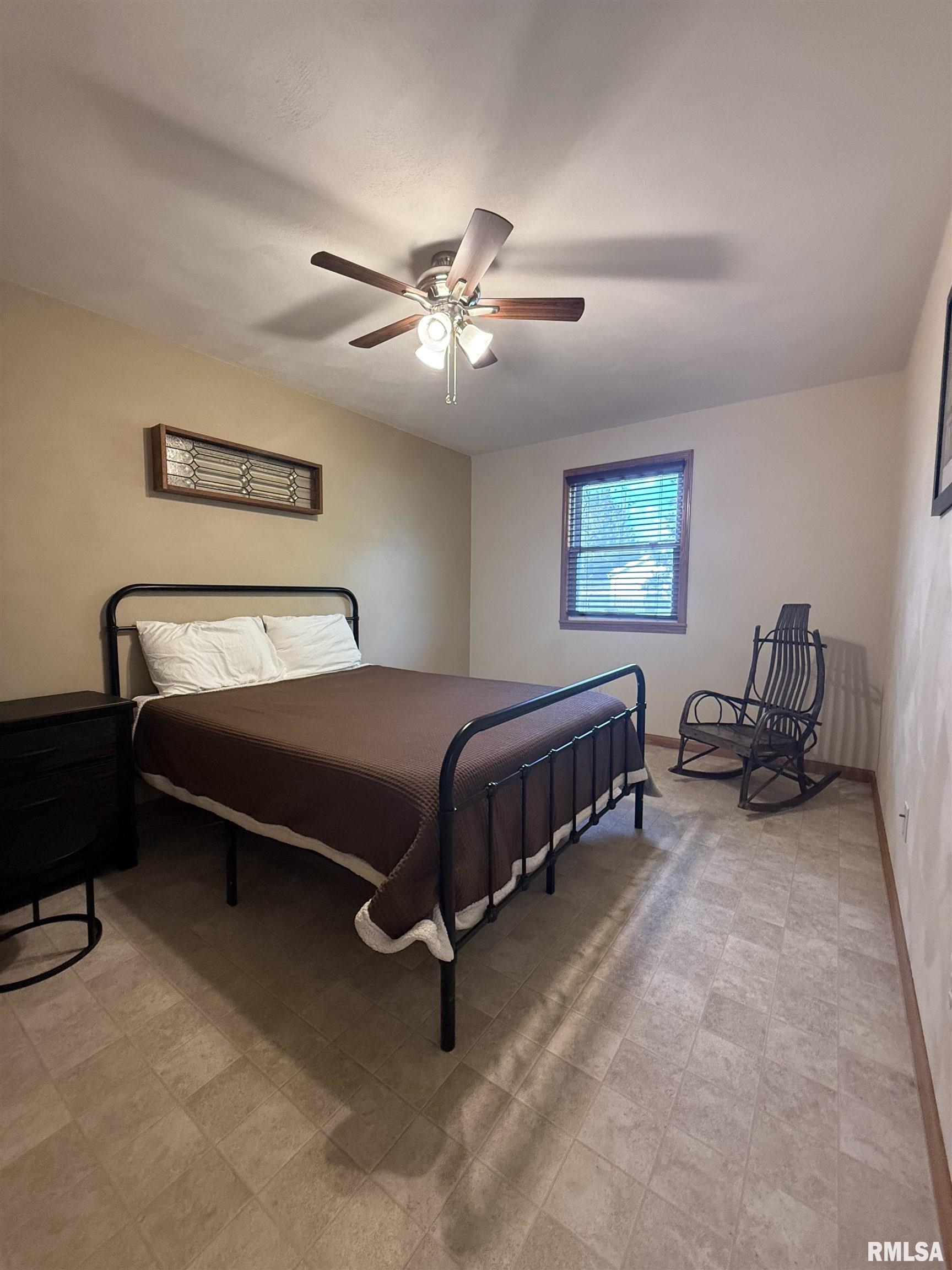 1205 South Main Street Lewistown, IL 61542 - Photo 25 of 34