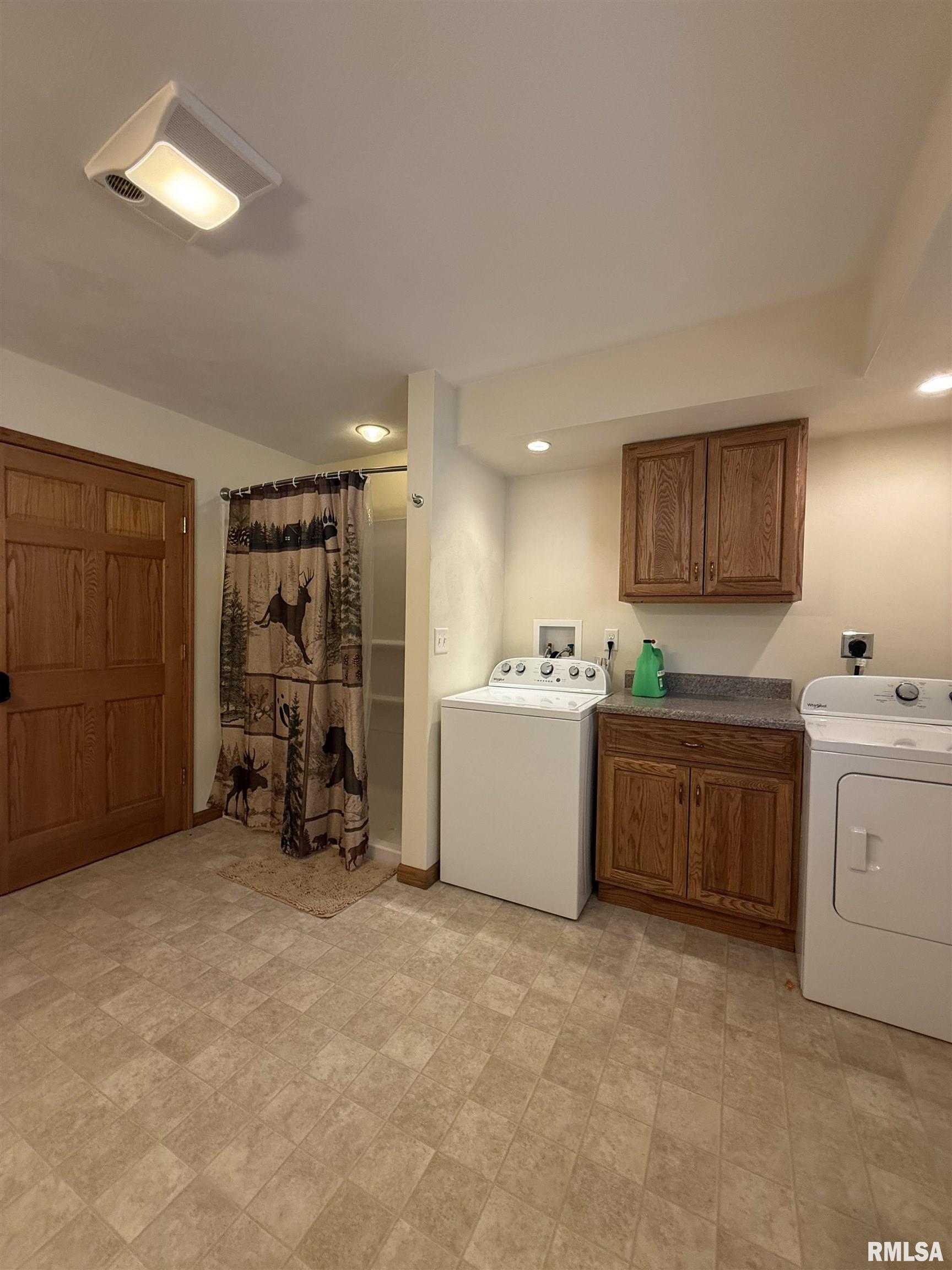 1205 South Main Street Lewistown, IL 61542 - Photo 29 of 34