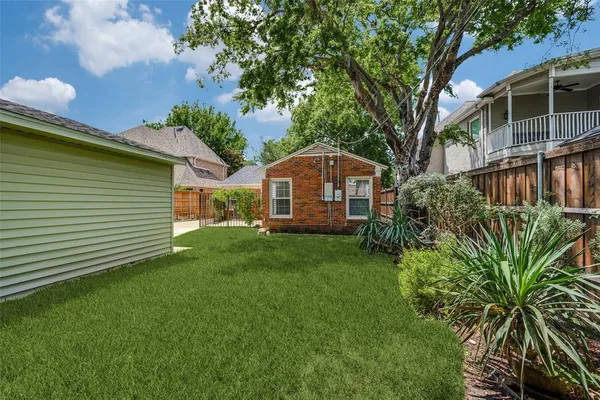 $5,950 | 4404 Hyer Street, University Park, TX 75225