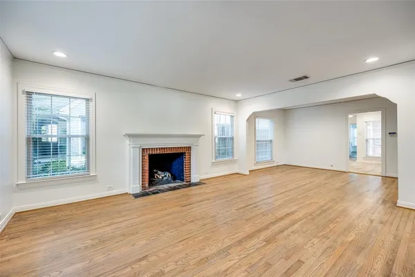$5,950 | 4404 Hyer Street, University Park, TX 75225