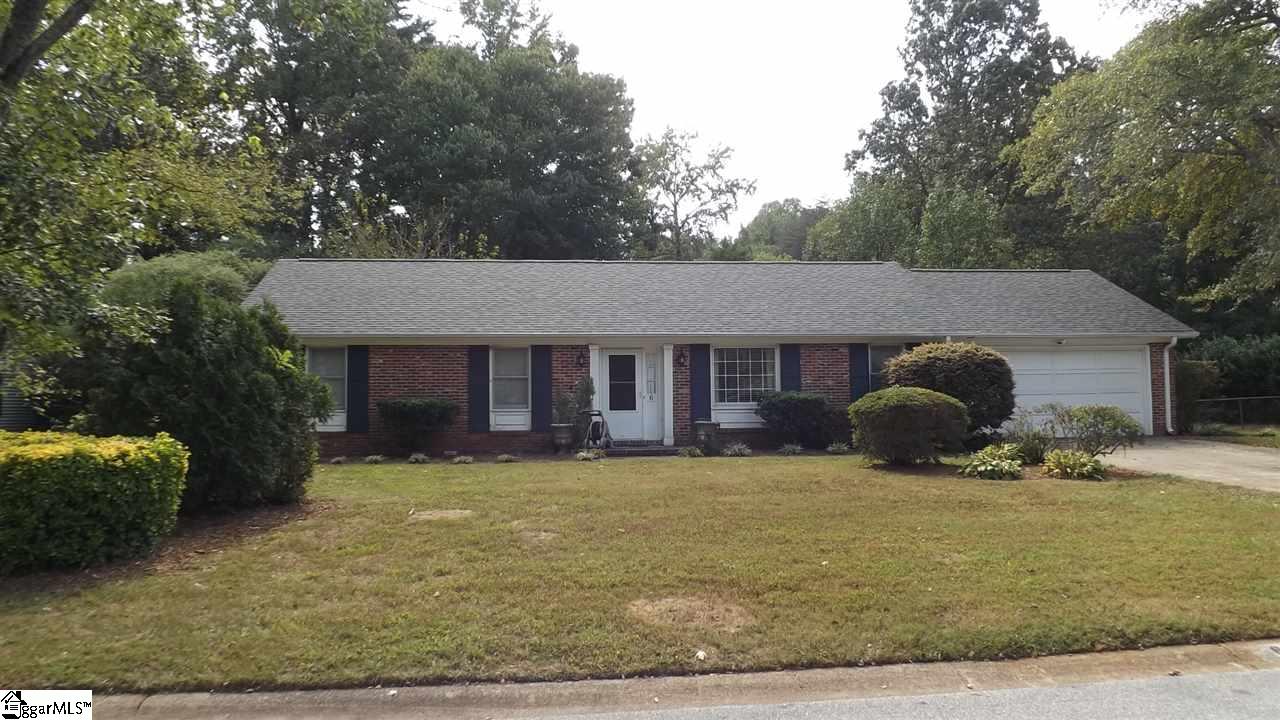 6 Eagle Ridge Lane Greenville, SC 29615 - Photo 1 of 21 Gallery Image 1