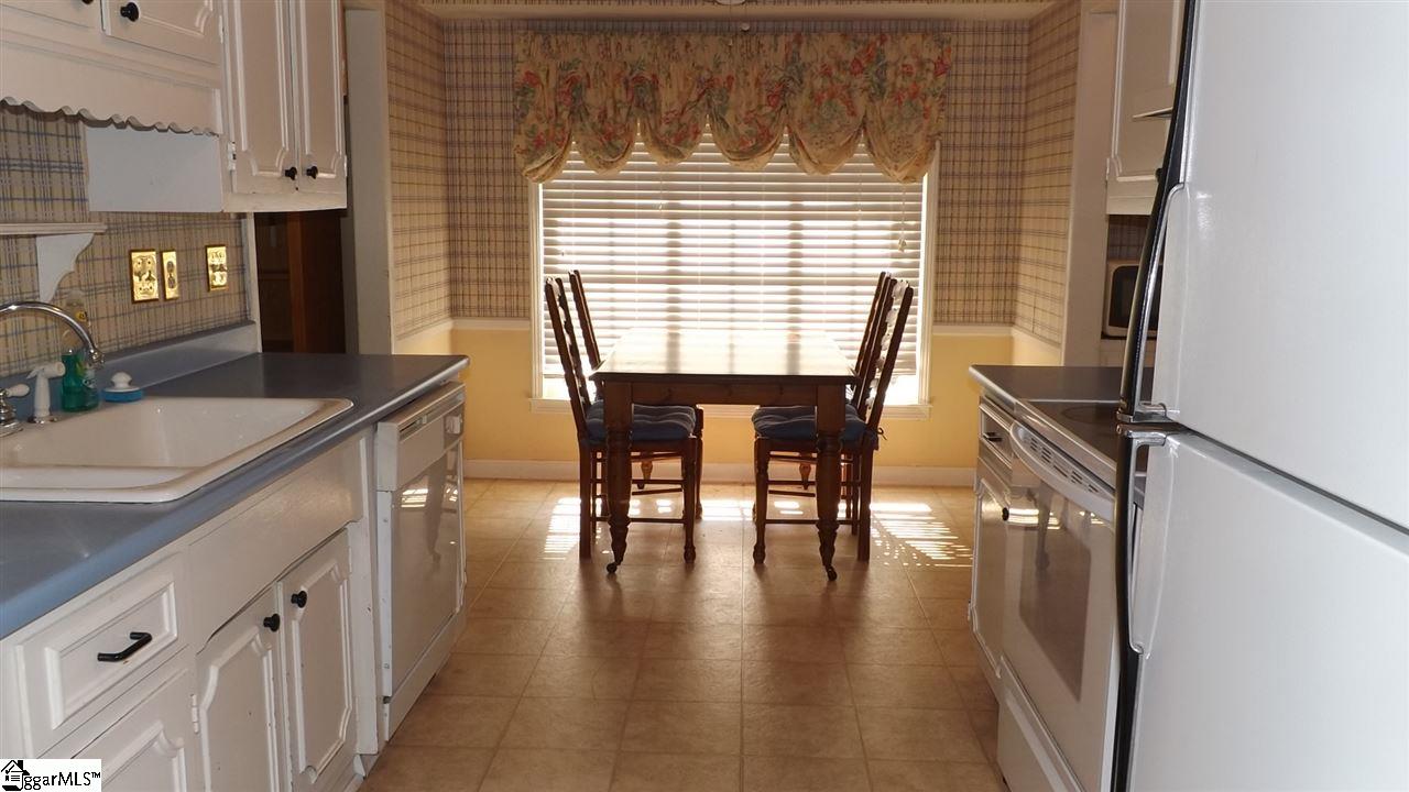 6 Eagle Ridge Lane Greenville, SC 29615 - Photo 10 of 21 Gallery Image 10