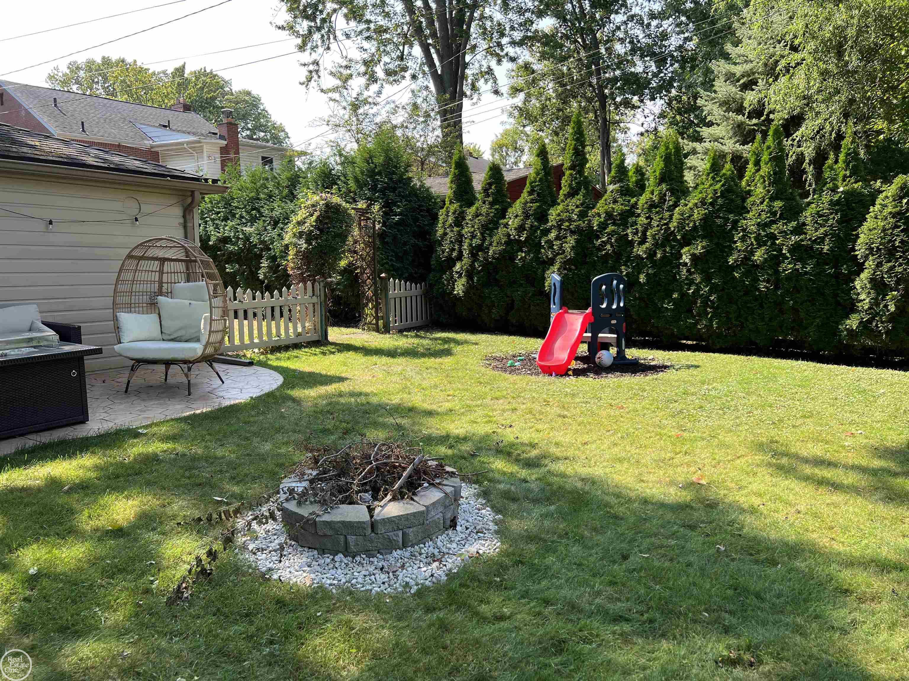 1870 Prestwick Road Grosse Pointe Woods, MI 48236 - Photo 62 of 66