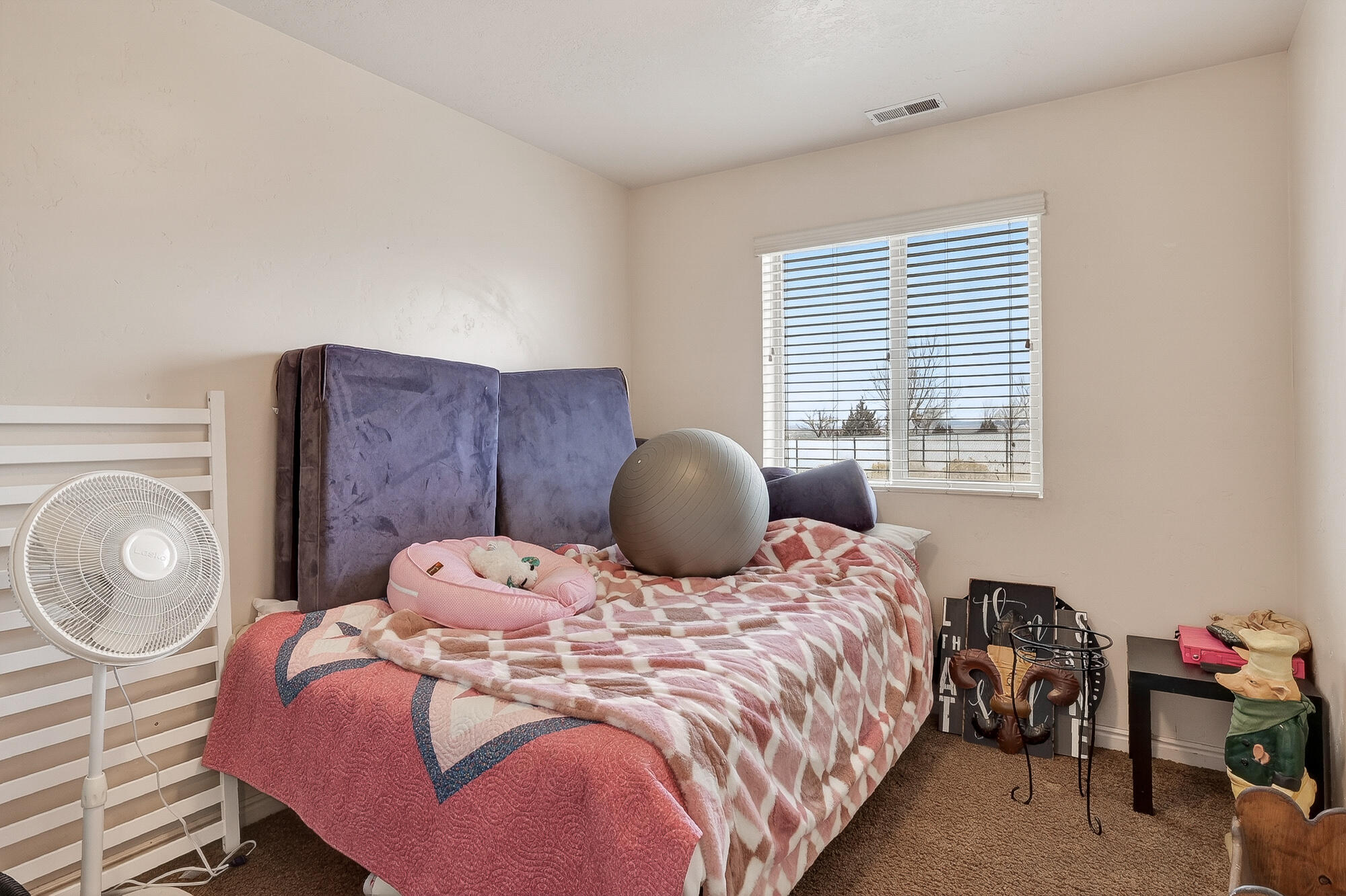 577-593 East Nichols Canyon Road, Unit 577579 & 591593 RV GARAGE Cedar City, UT 84721 - Photo 70 of 102 Bedroom 3
