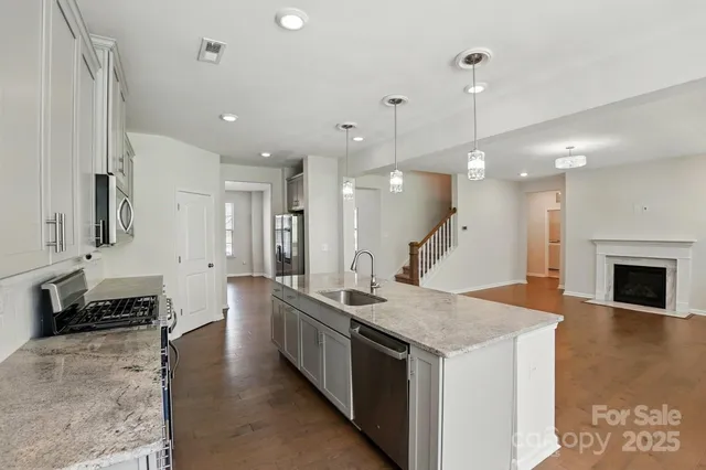 $659,900 | 20422 Creek Bend Edge Court, Matthews, NC 28105