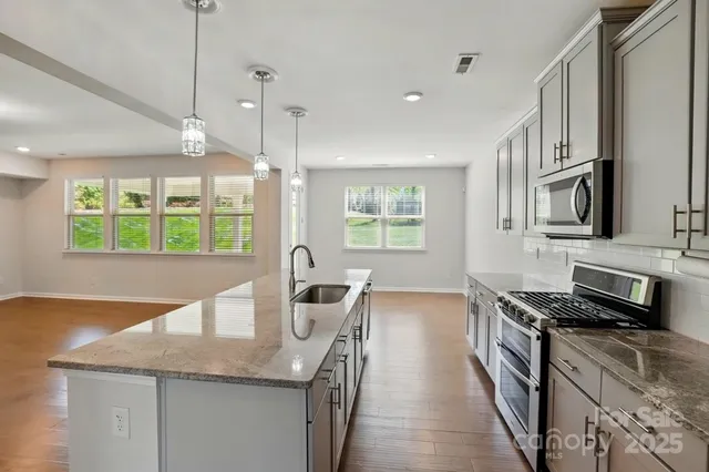 $659,900 | 20422 Creek Bend Edge Court, Matthews, NC 28105