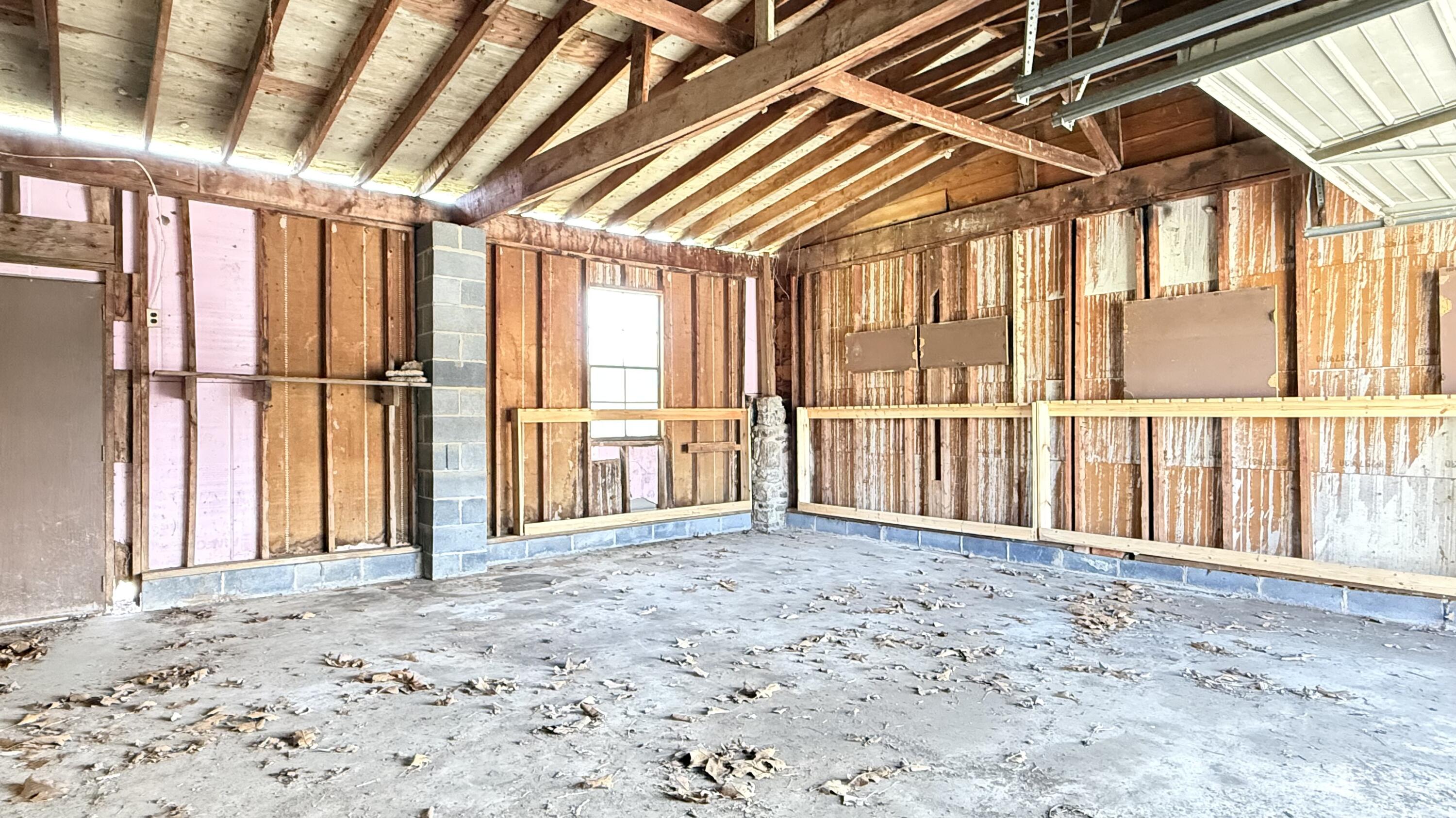 338 4th Street New Castle, VA 24127 - Photo 21 of 23 a view of an empty room