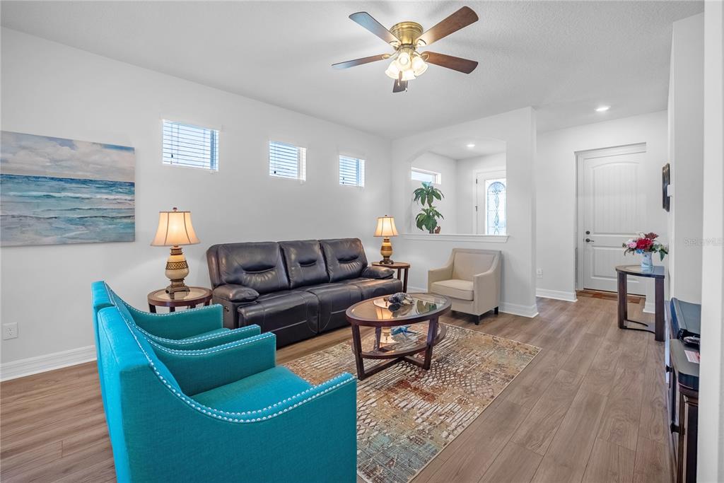 9729 Southwest 63rd Loop Ocala, FL 34481 - Photo 6 of 54