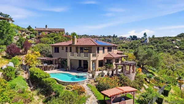 $2,399,000 | 9572 Welk View Drive, Escondido, CA 92026
