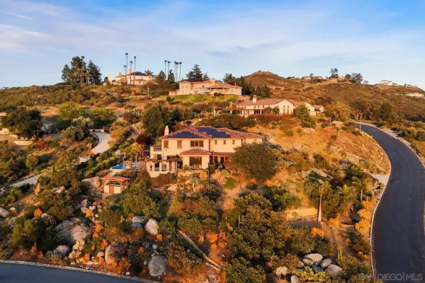 $2,399,000 | 9572 Welk View Drive, Escondido, CA 92026