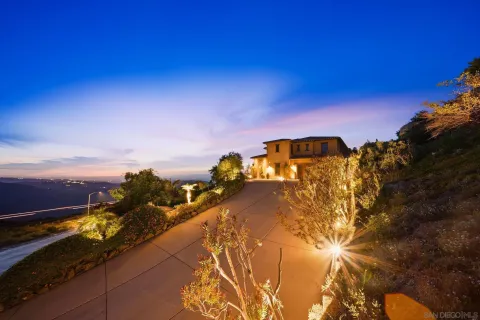 $2,399,000 | 9572 Welk View Drive, Escondido, CA 92026