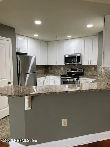 $1,750 | 400 East Bay Street, Unit 502, Jacksonville, FL 32202