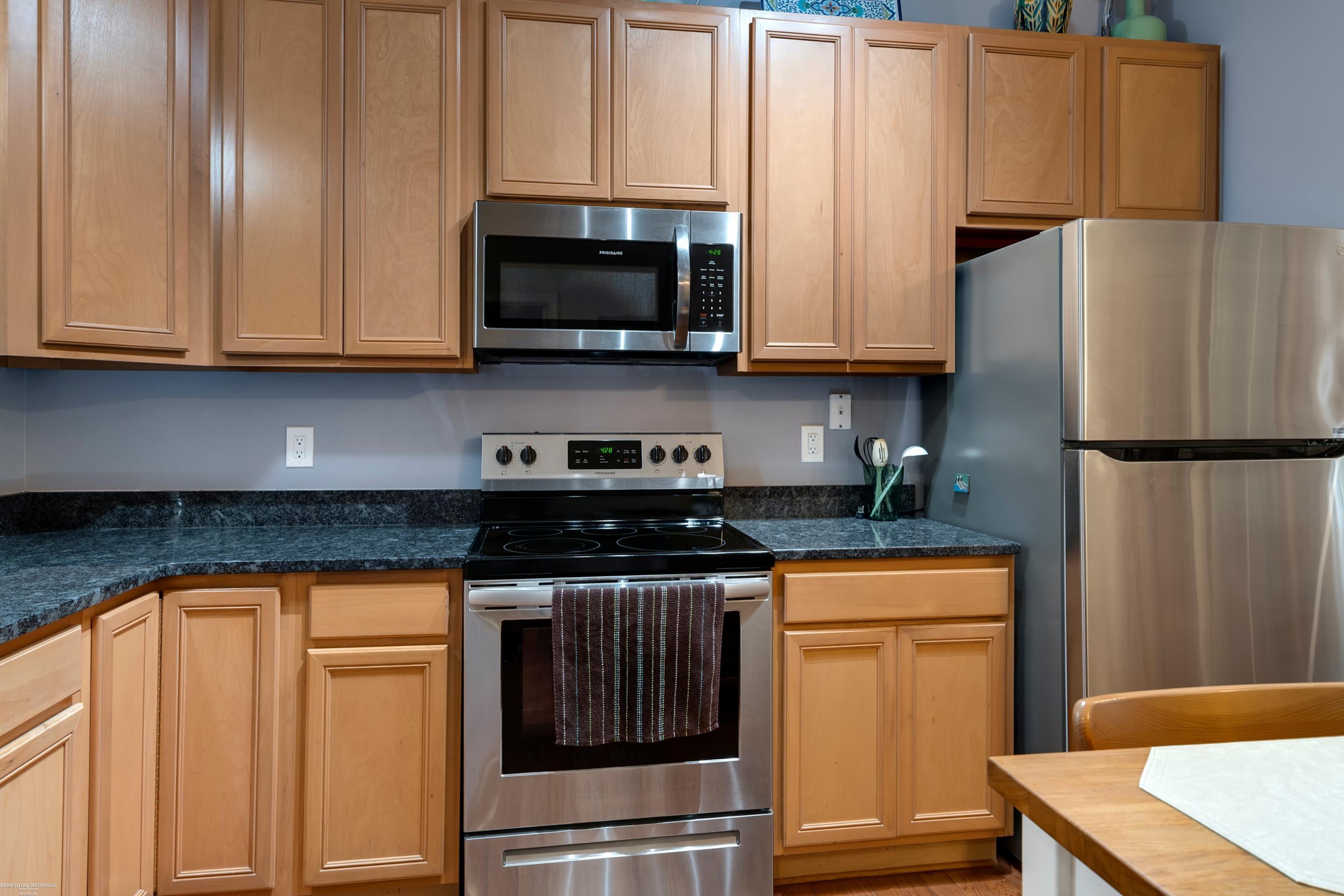 1596 Rivers Edge, Unit 59 Rochester Hills, MI 48307 - Photo 19 of 37