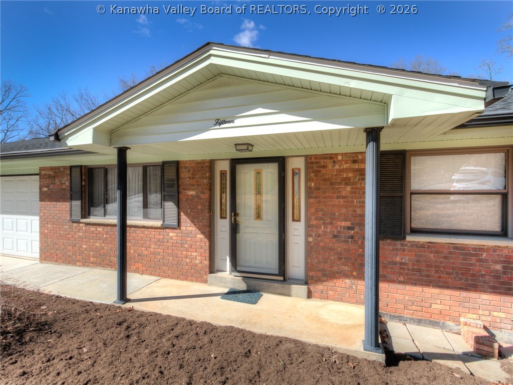 15 Barrington Road Nitro, WV 25143 - Photo 2 of 30 Gallery Image 2