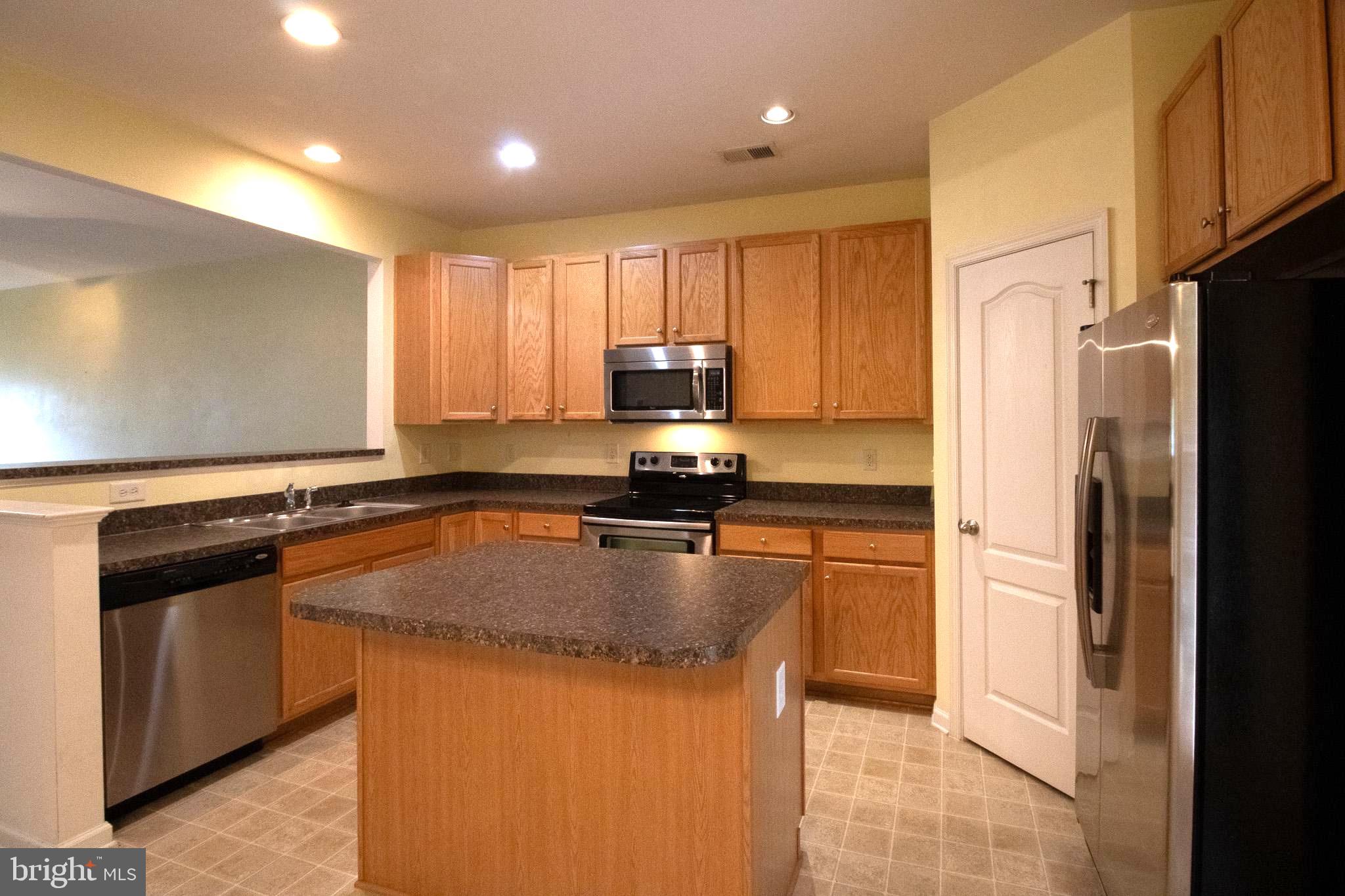 73 Ran Rue Drive Martinsburg, WV 25403 - Photo 12 of 43 Gallery Image 12