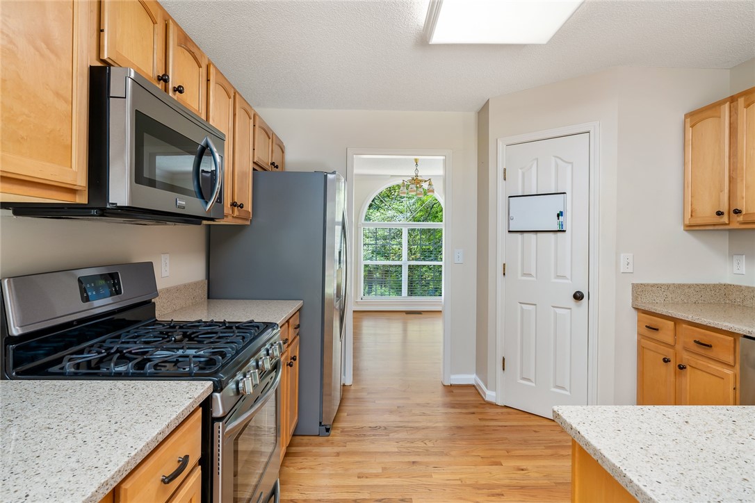 413 Arbor Way Seneca, SC 29672 - Photo 11 of 41 Gallery Image 11