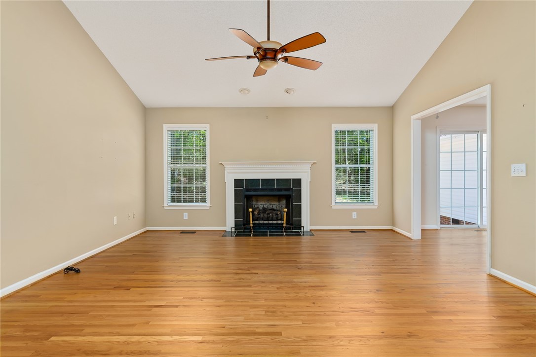 413 Arbor Way Seneca, SC 29672 - Photo 7 of 41 Gallery Image 7