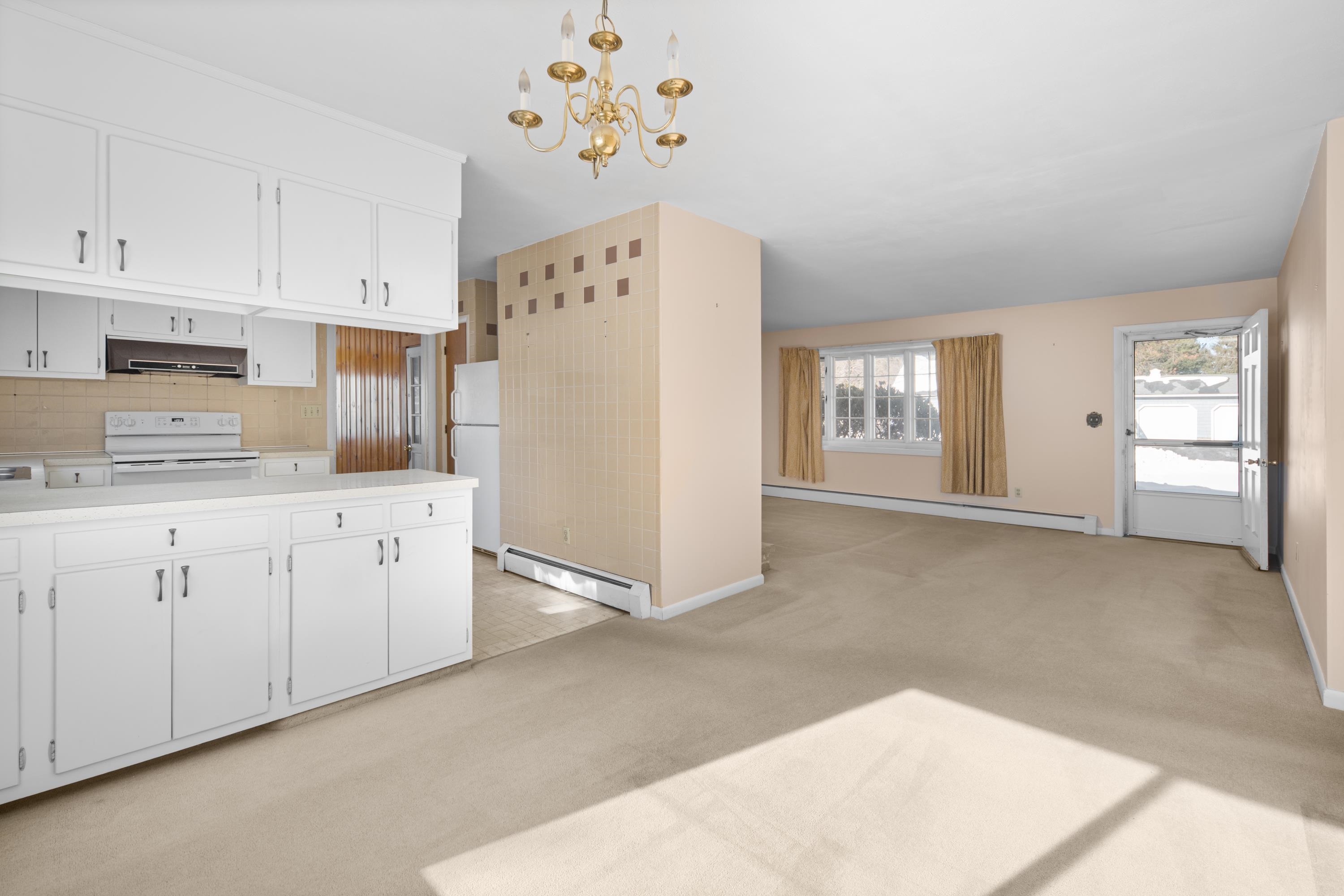 25 Stevens Road North Hampton, NH 03862 - Photo 8 of 32