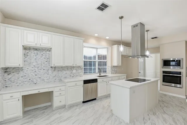 $4,100 | 1956 North Port Court, Grapevine, TX 76051