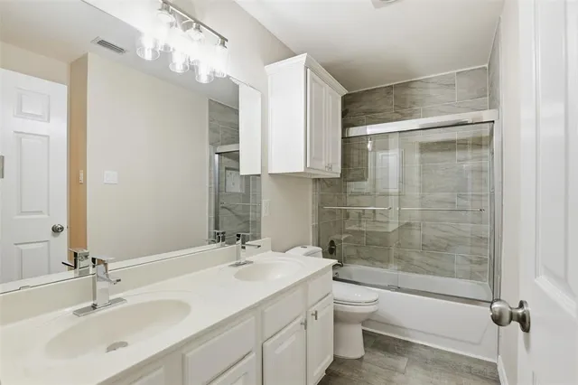 $4,100 | 1956 North Port Court, Grapevine, TX 76051